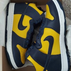 Nike Dunk Navy and Yellow High-Top Sneakers